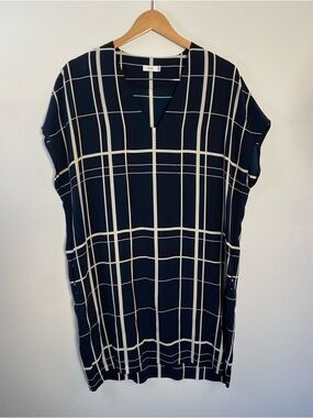 Vince Lattice Window Pain 100% Silk Navy Blue White Shift Dress Women’s Small